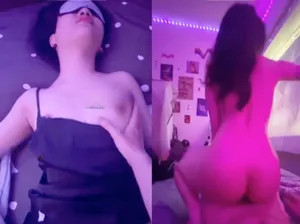 Em đĩ banh bím cho anh địt không bao