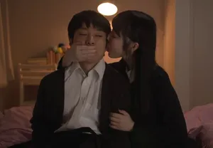 Nữ sinh chuyên văn với vẻ ngoài giản dị và ít nói nhưng thật ra nghiện “sex” Nữ sinh chuyên văn với vẻ ngoài giản dị và ít nói nhưng thật ra nghiện “sex”