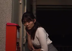 Qua nhà phàn nàn gã hàng xóm ghê tởm vì tiếng phim sex quá to và cái kết Qua nhà phàn nàn gã hàng xóm ghê tởm vì tiếng phim sex quá to và cái kết