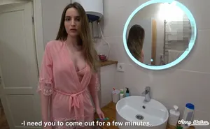 Thằng em bất ngờ nhờ chị gái xoa dịu cơn nứng Thằng em bất ngờ nhờ chị gái xoa dịu cơn nứng