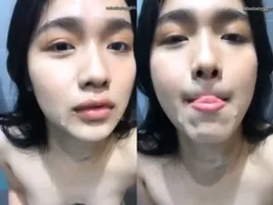 Tinh trùng của anh nào bắn trên mặt em asianbabyggirl đây? Tinh trùng của anh nào bắn trên mặt em asianbabyggirl đây?