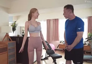 ướt đẫm mồ hôi với nữ pt gym riêng tại nhà ướt đẫm mồ hôi với nữ pt gym riêng tại nhà